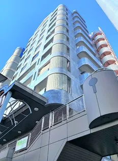 東京都世田谷区三軒茶屋2【一戸建】の外観