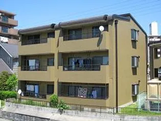 ファミーユ浅井 A棟 B棟の画像