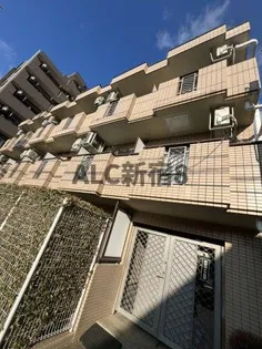 ドミトリ武蔵関【2階】の外観