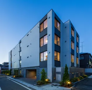 東京都豊島区目白4【マンション】の外観