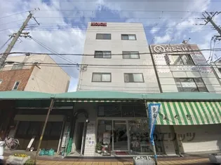 メゾンヒグチの画像