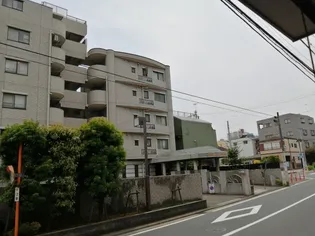 プレミアムコート白楽【3階】の外観