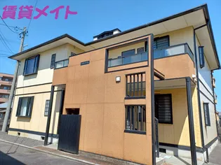 ヒルズソシア B棟【2階】の外観