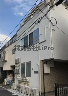 プラッツ西新宿【1階】の外観