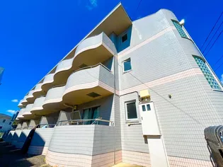 ロイヤルドーム1302【2階】の外観