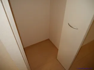 ルミエールB【1階】の内装