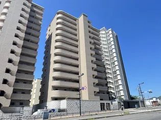 広島県広島市中区西白島町【マンション】の外観