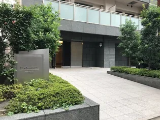 東京都千代田区神田神保町1【マンション】の外観