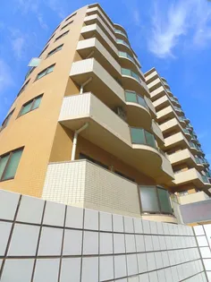 エクレ-ル川口【4階】の外観