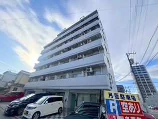 パステルクボ15【6階】の外観