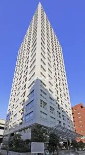 東京都港区三田1【マンション】の外観