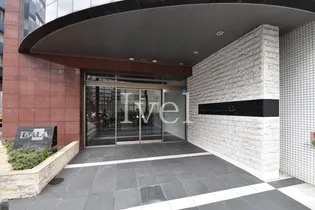 東京都千代田区岩本町3【マンション】の外観