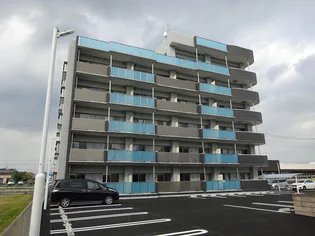 ヴィラ・エミネンス【1階】の外観