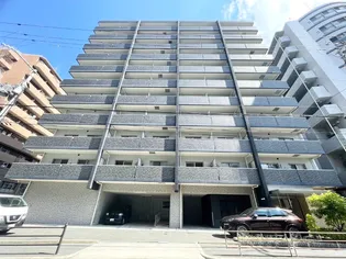 トレヴァンス梅田【5階】の外観