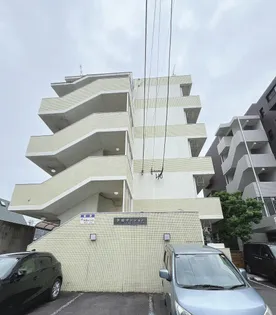 宇宿マンション【5階】の外観