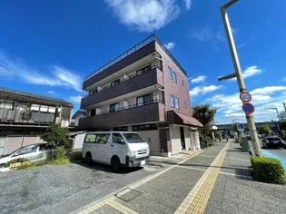 アートストリート新井【1階】の外観