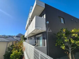 メゾン オルレアン【1階】の外観