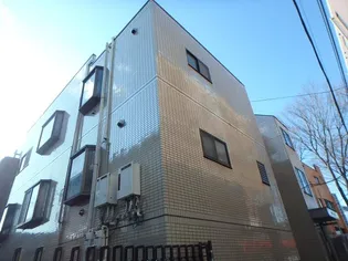 ハウゼ・イイダ【3階】の外観