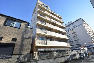 千葉県市川市南八幡4【マンション】の外観