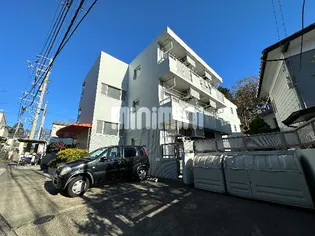 ファルコン湘南【3階】の外観