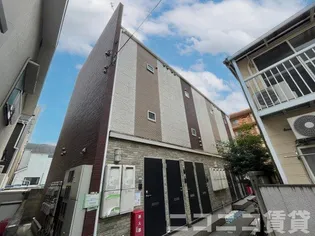 シャトー西新宿【2階】の外観