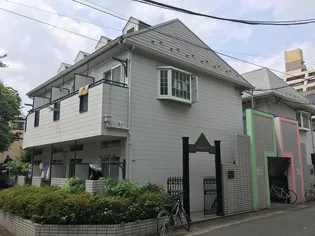 レオパレス千駄木B棟【1階】の外観