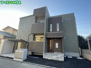 GRANDTIC オーシャン 富田【1階】の外観