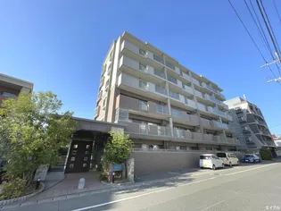 エクレールの画像