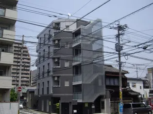 プリヴェラヴィ白金の画像