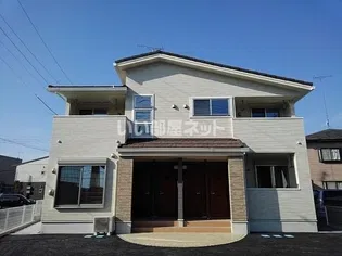 栃木県小山市大字粟宮【アパート】の外観