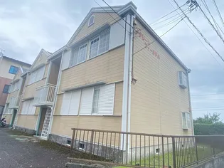 グリーンフィールドA【2階】の外観