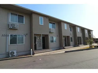 ボン・ファミーユ【1階】の外観