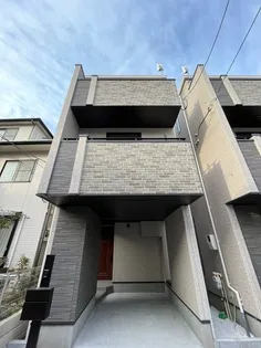 神奈川県川崎市幸区塚越4【一戸建】の外観