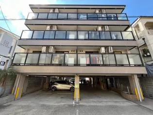 パームスクエア【3階】の外観