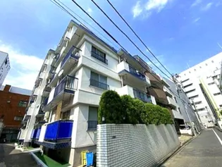 麻布ローヤルコーポ【1階】の外観