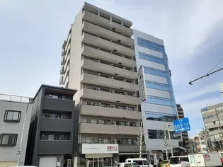 Gloire烏丸五条【3階】の外観