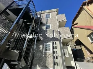 YKヒルズ横浜三ツ沢2【2階】の外観