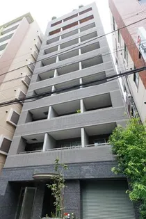 東京都新宿区新宿1【マンション】の外観
