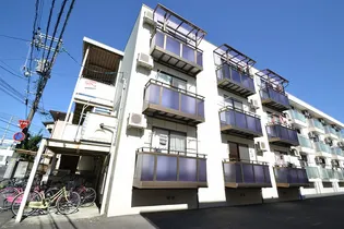 バウエルエスポワール【1階】の外観