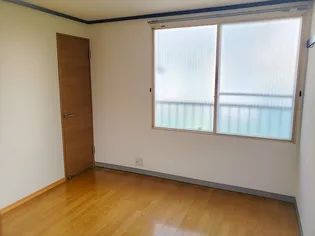 グランコート【2階】の居間