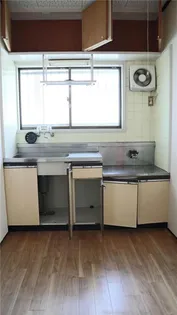 コーポ若【2階】のキッチン