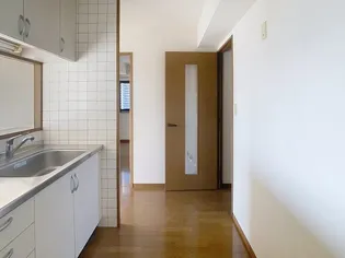 アルバNA【2階】の内装