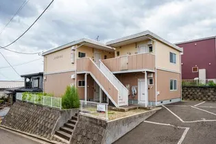 メイプルハウス【2階】の外観