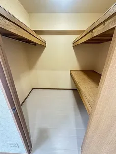 ナチュラルタウンI【2階】の内装