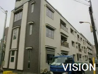 トラム リビオンの画像