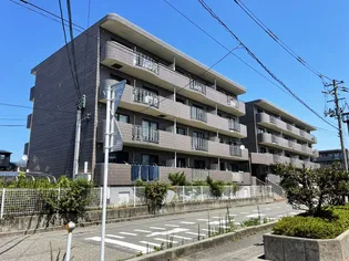 ベルメゾン網川原の画像