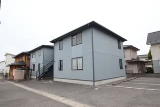 ブルーベリーパレス【2階】の外観