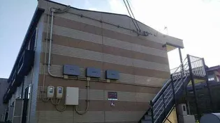 レオパレスアンジュール【1階】の外観