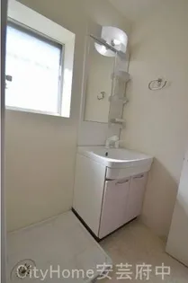 ハーモニックの内装