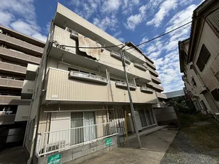 ルミエール【3階】の外観